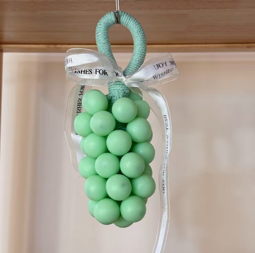 Macaron Grape Soap - Creative Home Gift - Handmade Hand Soap with a Bundle of Grapes