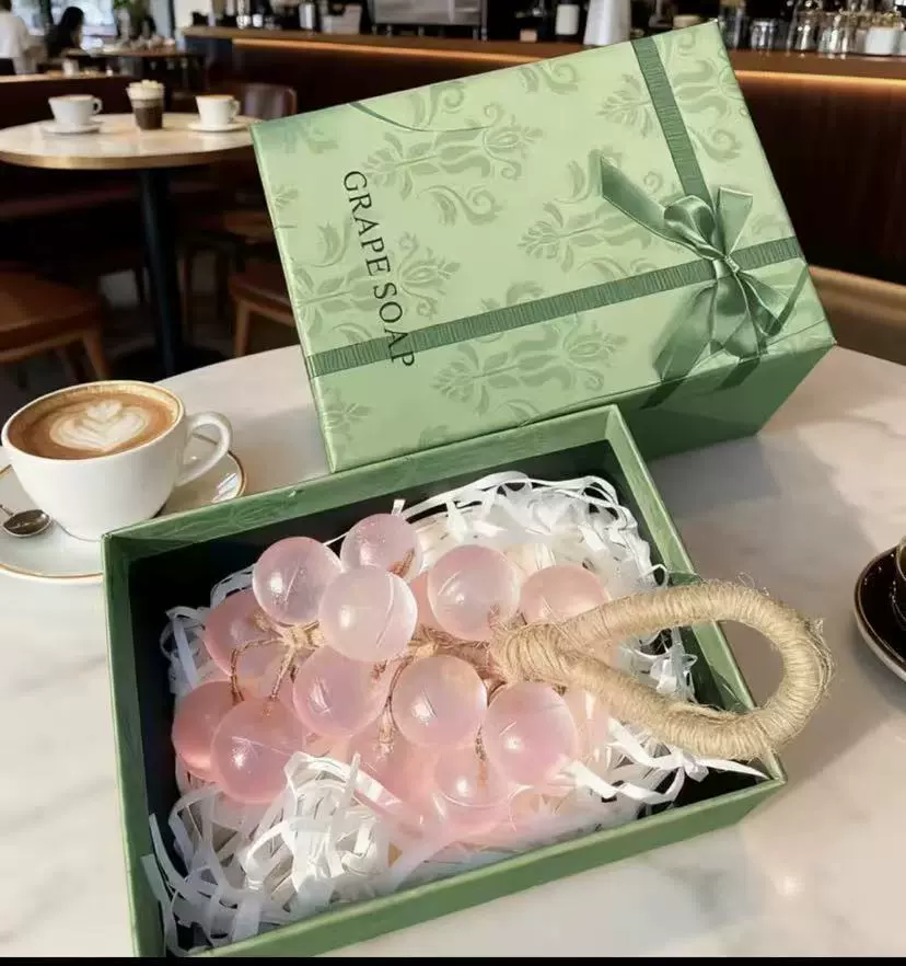 Crystal Grape Soap DIY Handmade Transparent Grape Bundle Handmade Soap Gift Box Simulated Grape Soap Finished Product Dropshipping